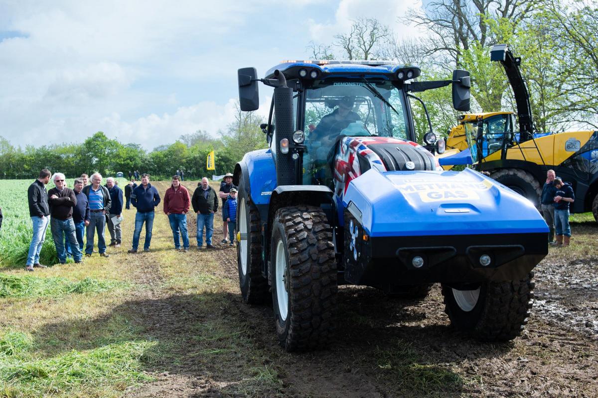 On display was this offering from New Holland, this tractor  is the world’s first 100% methane powered model Ref:RH180523275  Rob Haining / The Scottish Farmer...