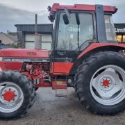 Joint sale leader at £6200 was this Case 895XL duo tractor
