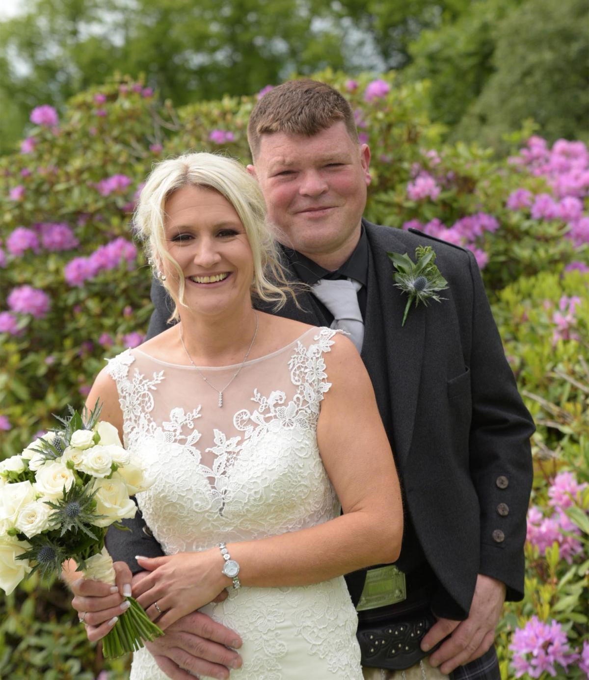 Yvonne Stewart and Stephen McCord, of Craigend Farm, Methven, Perthshire, were married at Dunblane Hydro. Photo: Strathearn Snapshots.
