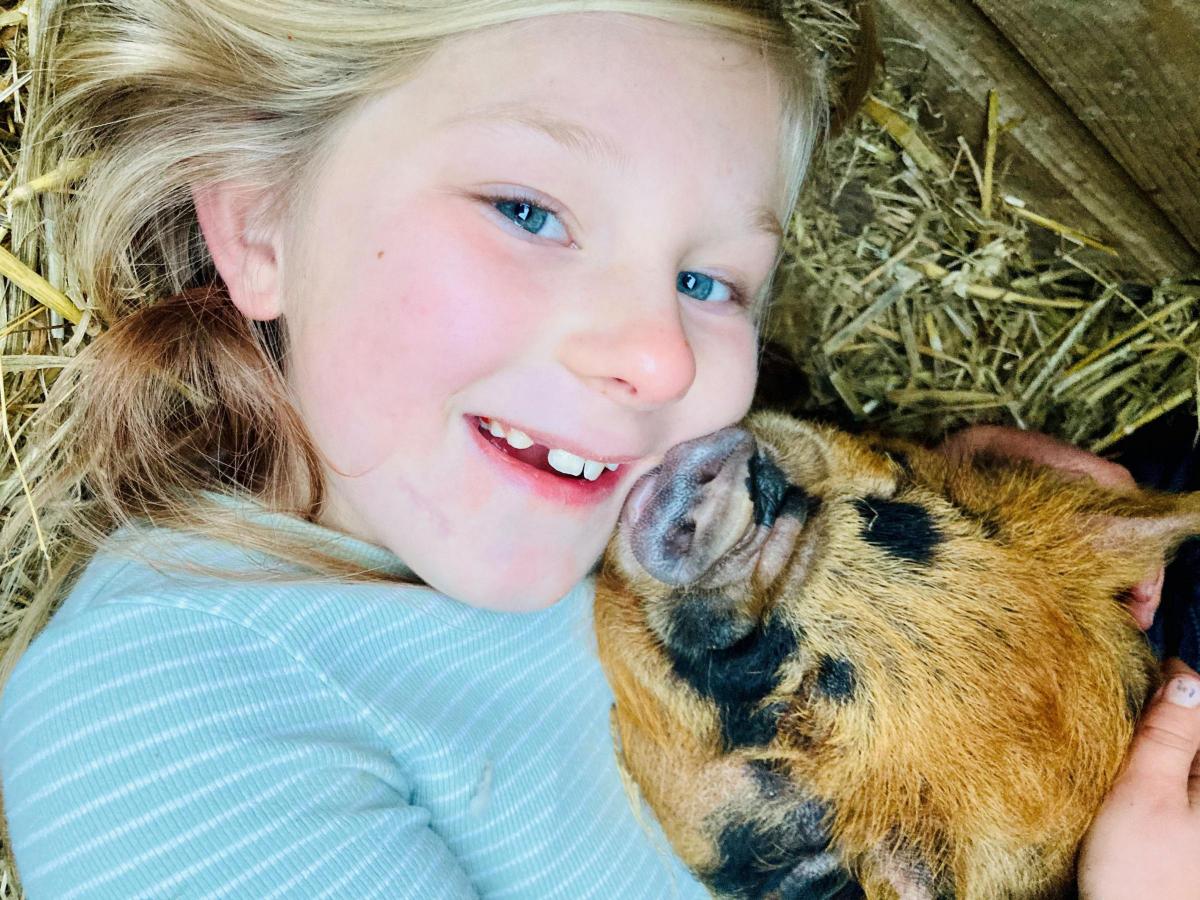 Kayleigh Hadwin - Daisy with her beautiful Kunekune pig Georgie. Farm friends are the best friends.