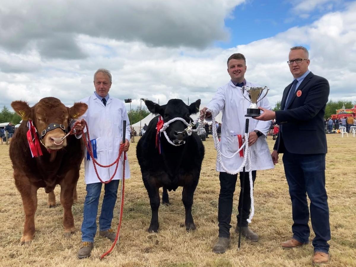 Champion and reserve winners in the beeef section from Andy Ireland and Ian Nimmo, respectively, and the judge, Gareth Scott