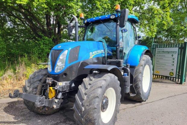 This New Holland tractor topped the sale at £28,200