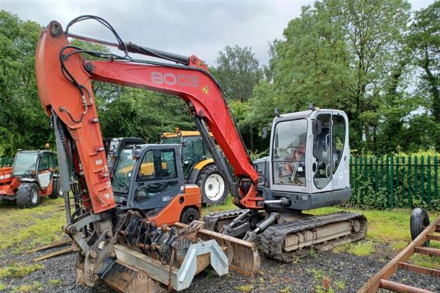 A 2007 Neuson 8003 Digger with 7704 Hours, sold for £15,000