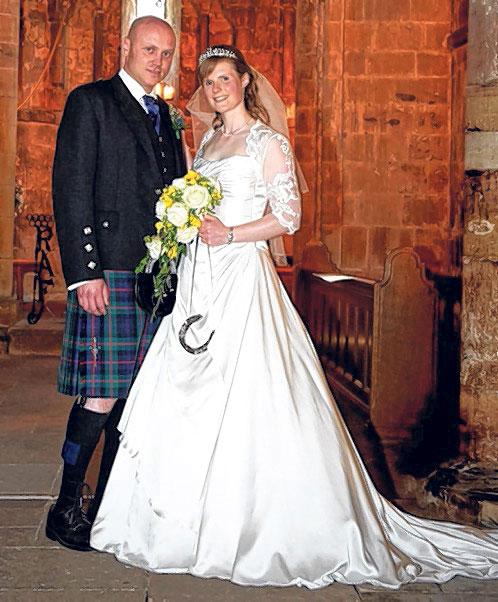 Avril Aitken, St Andrews, and Ian Murray, East Horton, Wooler, were married at St Athernase Church, Leuchars.