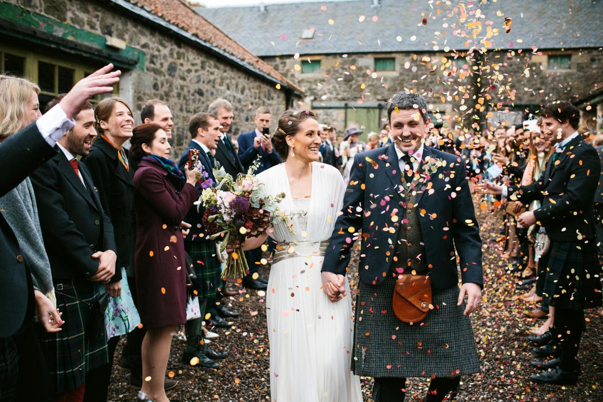 Sarah Lawrie, Cuthill Towers, Milnathort, married Pete McQueen, Birmingham at Pratis Barns, Leven, Fife 
Photo: McKinley-Rodgers Photography
