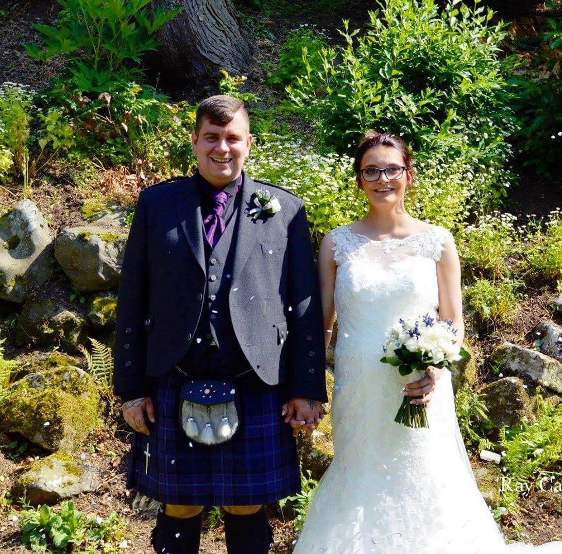 Chloe Louise Richardson, and Jamie Gent, both of Hawick, were married at the Mansfield House Hotek, Hawick.
 Photo: Raymond Carruthers Photography